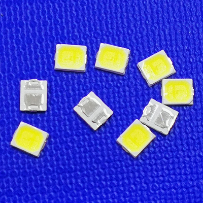 China Hersteller Großhandel SMD 2835 LED 0,2W 21-23lm Weiße Farbe 7000 - 9000K LED Chip 120deg